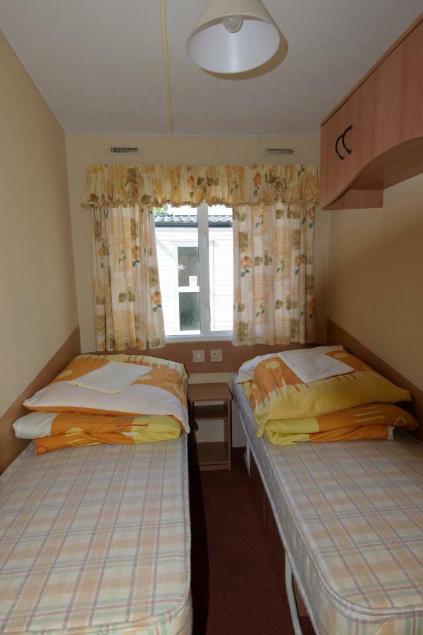 Кемпінг Holiday Lodge *
